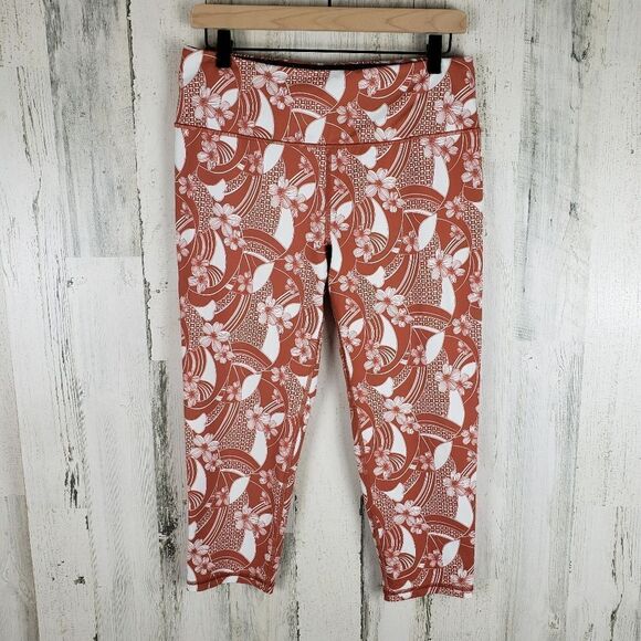 Victoria Secret Tropical Floral Capris Sz L - Picture 1 of 6